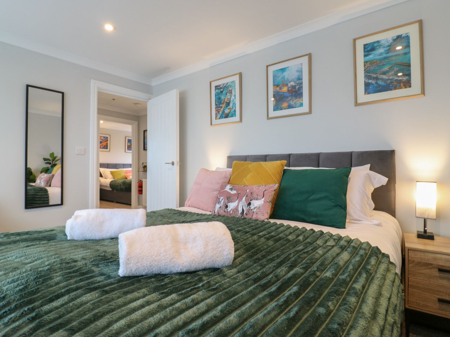 6 Citadel Heights, Dover