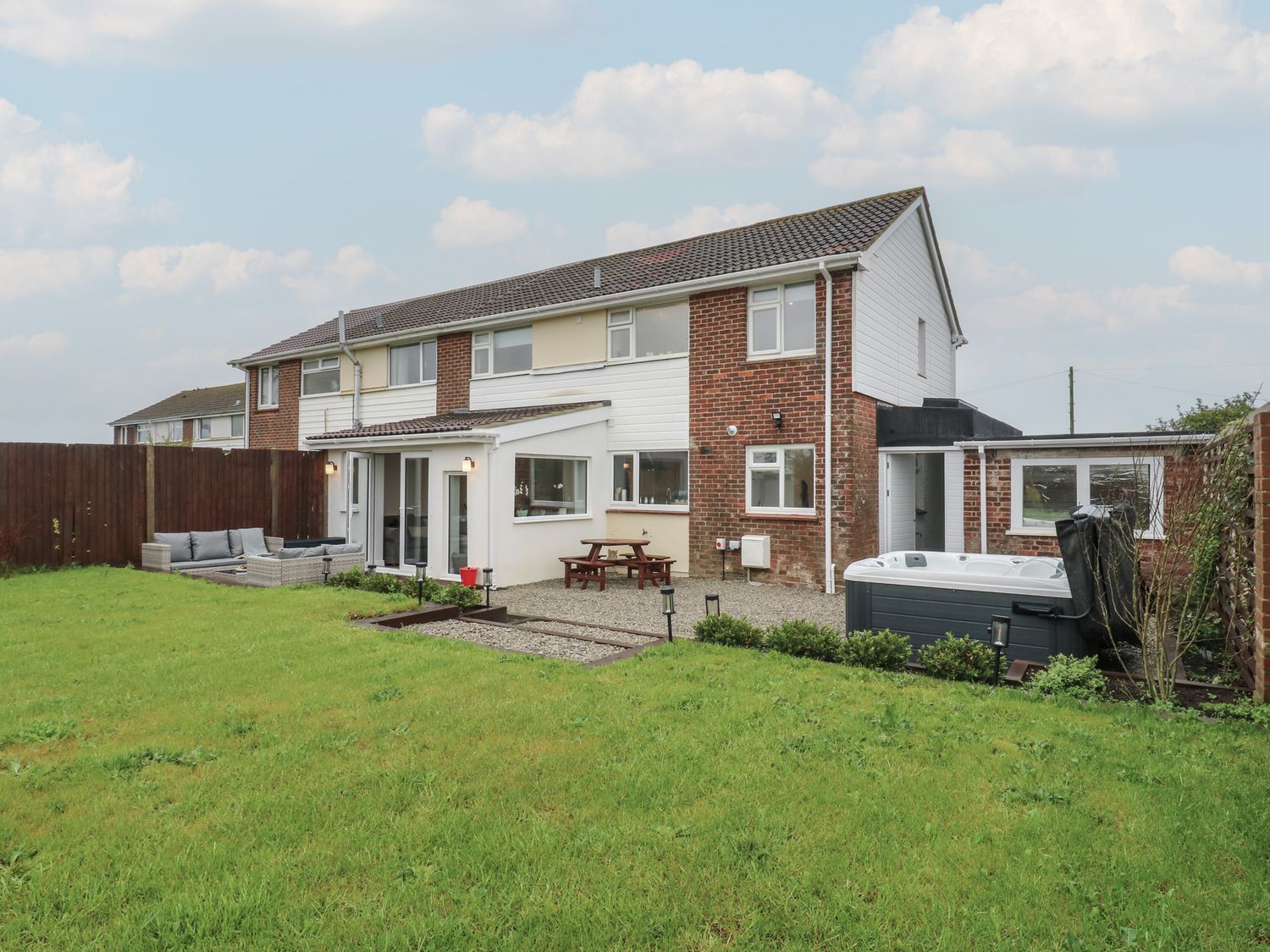 6 Citadel Heights, Dover