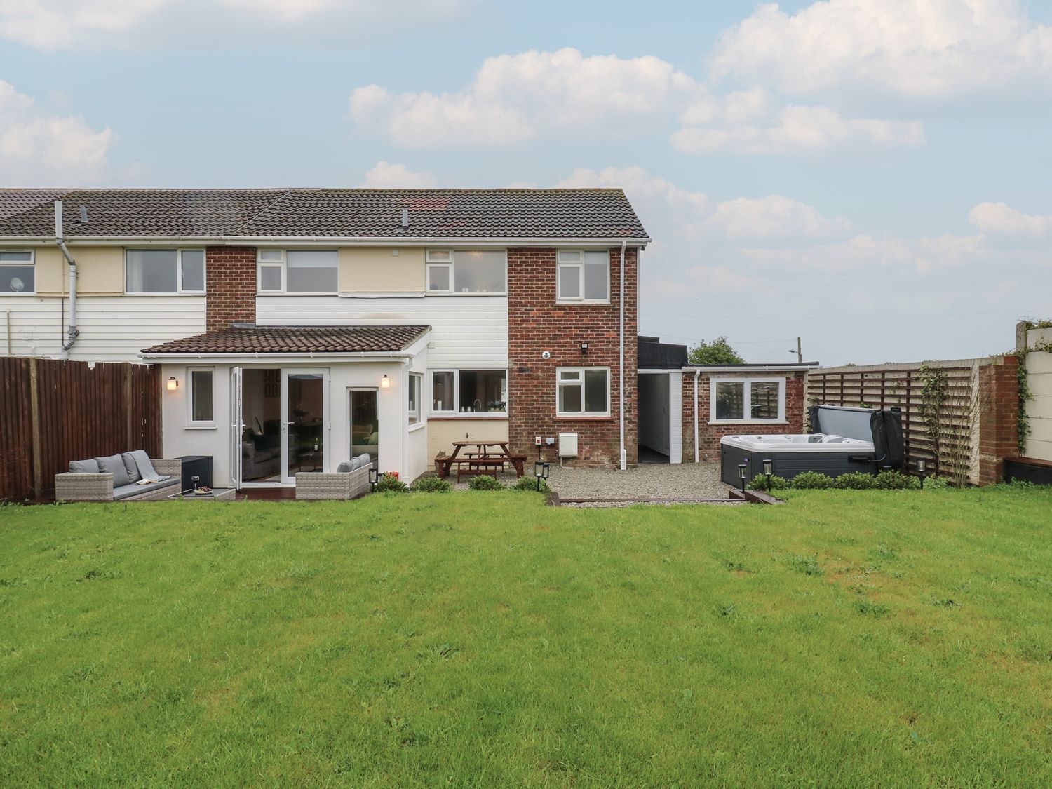 6 Citadel Heights, Dover