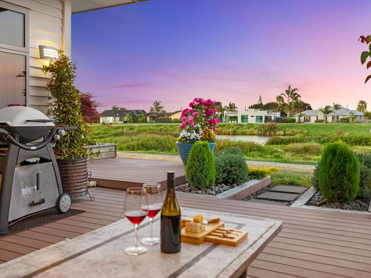 Serene Retreat - Papamoa Beach Holiday Home -  - 1171186 - photo 1