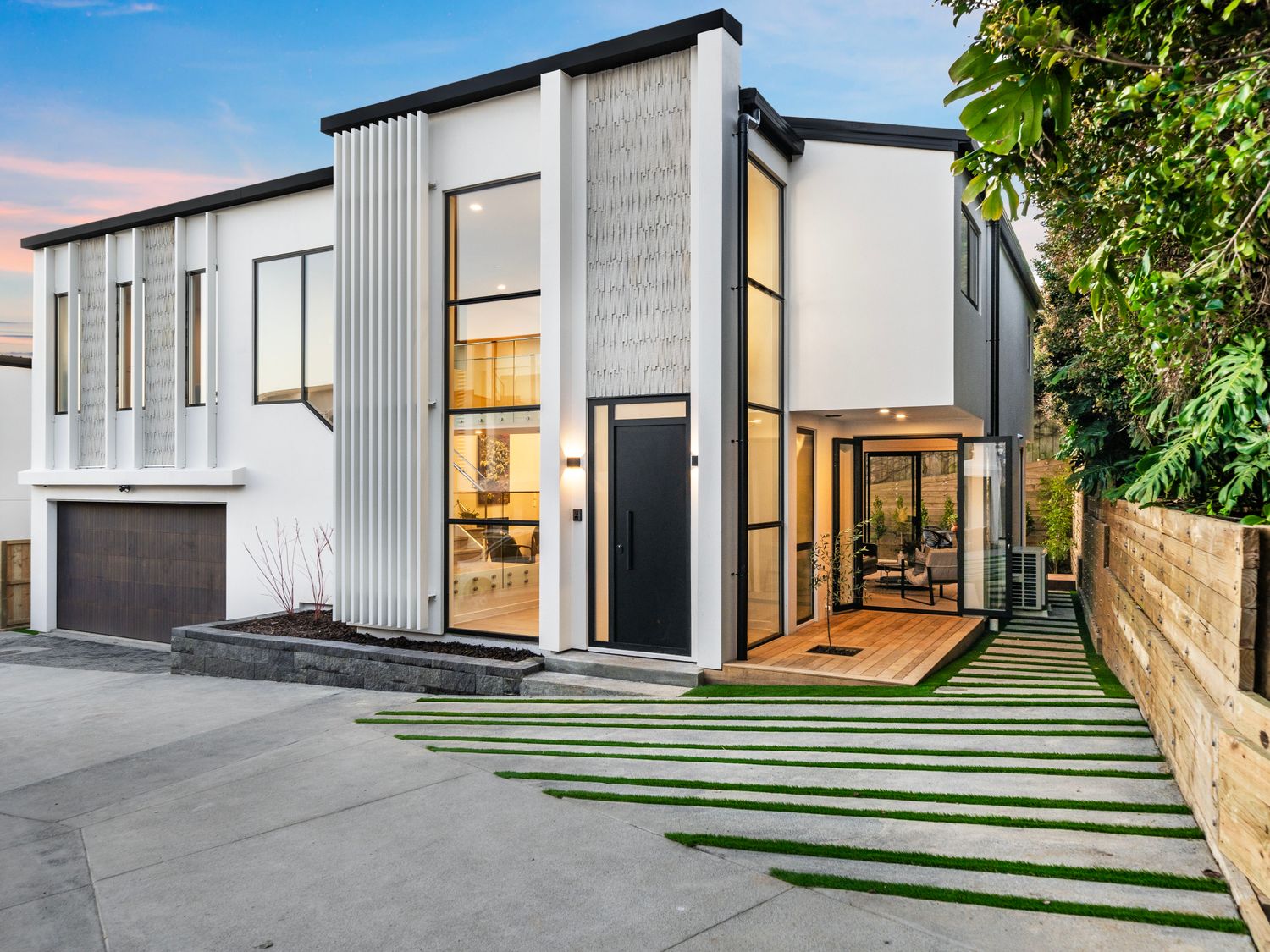 Luxury Remuera Brand New Auckland Holiday Home                     photo 20