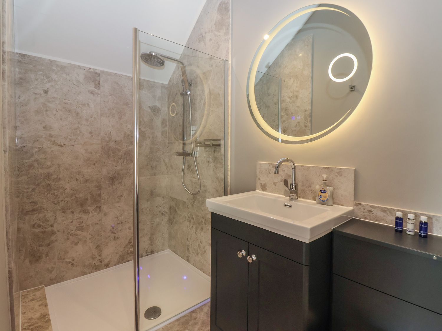 Ten Gables, Driffield