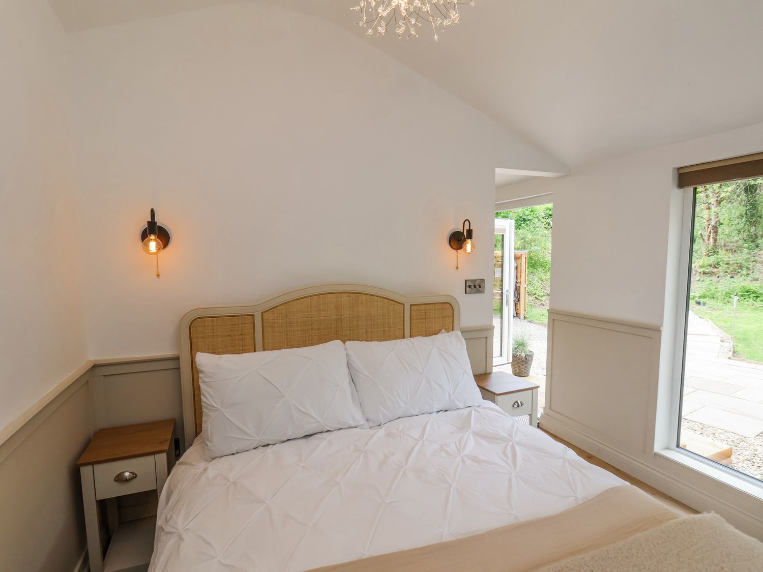 Roe Deer Lodge, Sleights