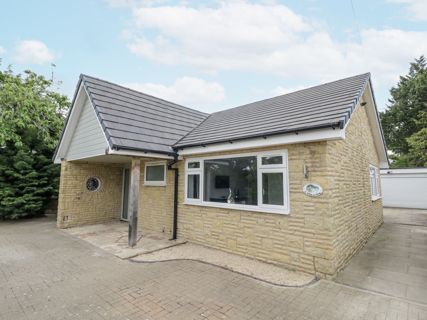 Chillon, Honeybourne