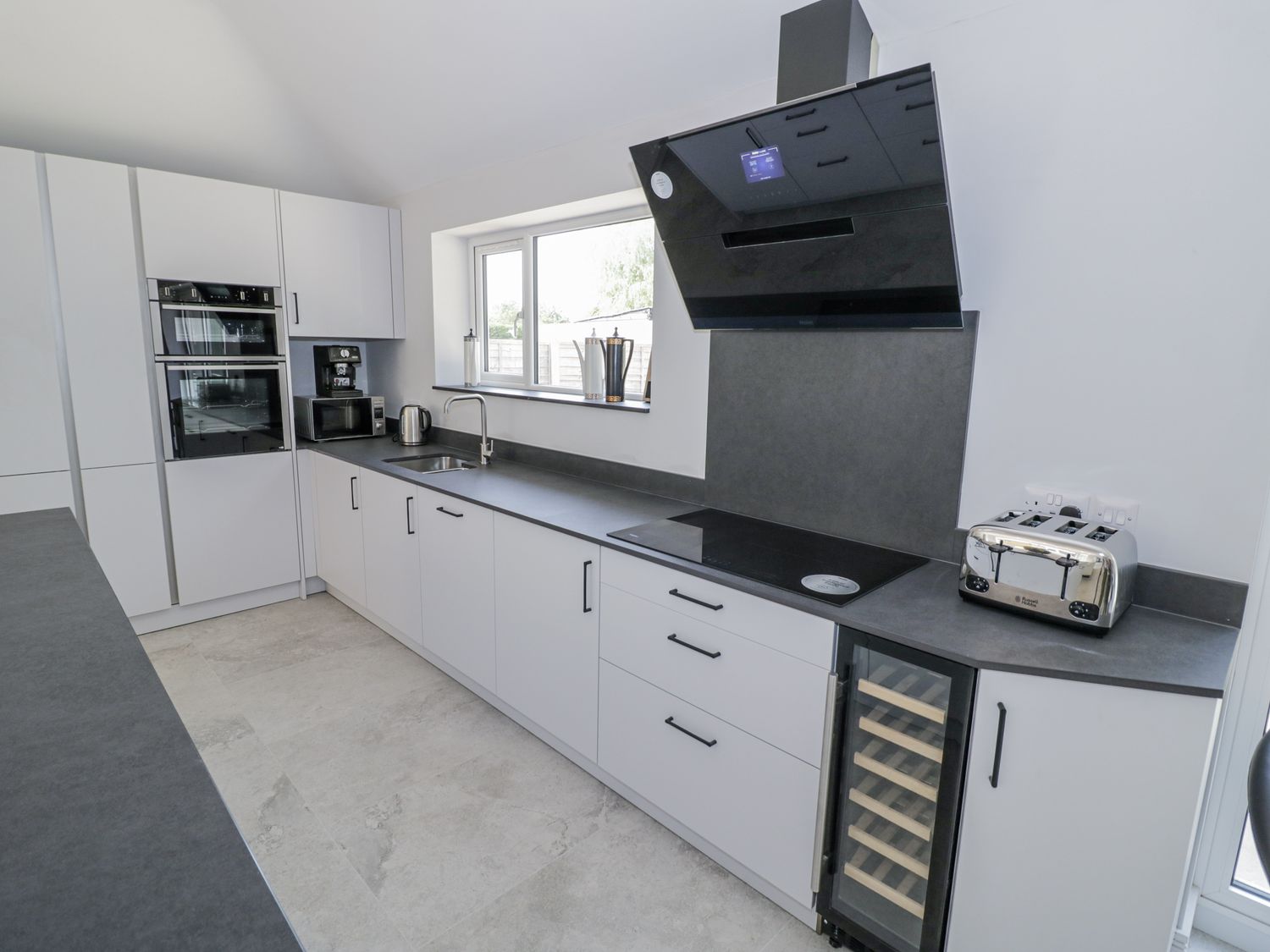 Chillon, Honeybourne