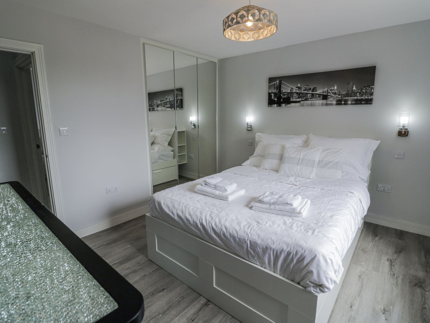 Chillon, Honeybourne