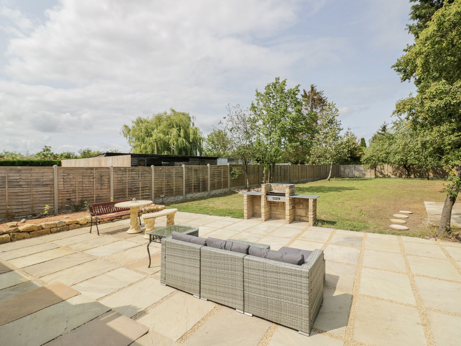 Chillon, Honeybourne