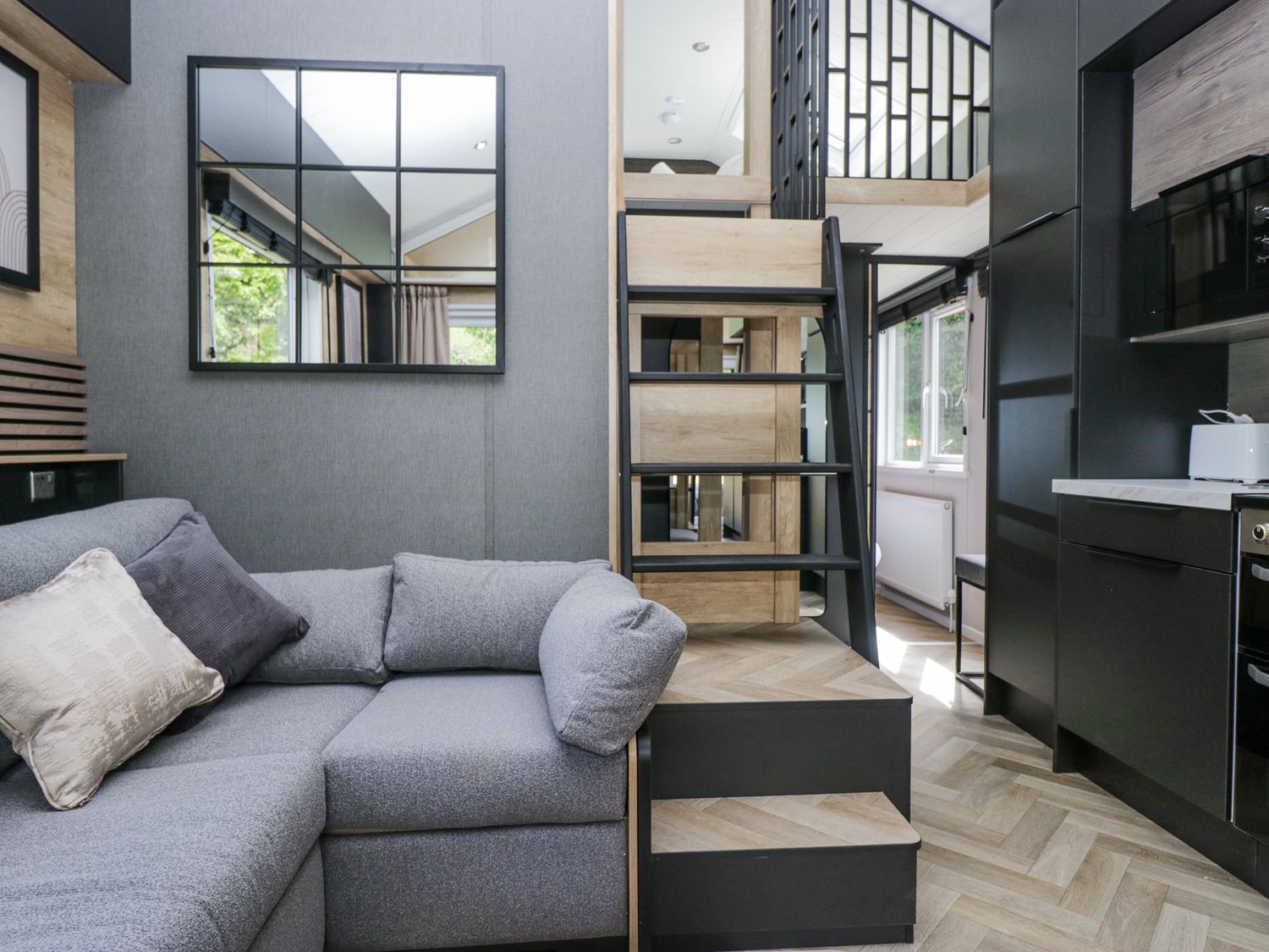 Dubs Luxury Family Pod, Keswick