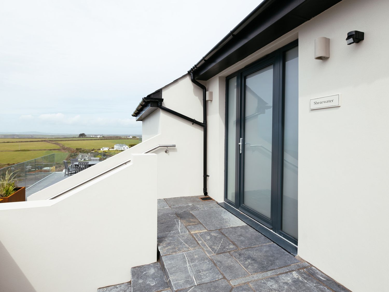 Shearwater, Mullion