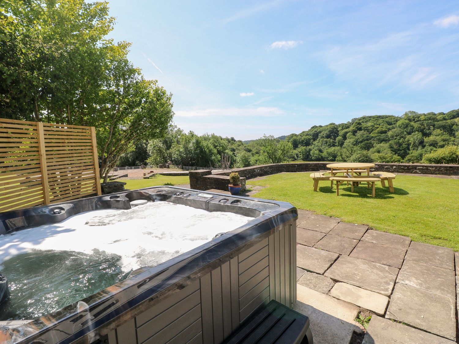 Coytrahen House, Bettws