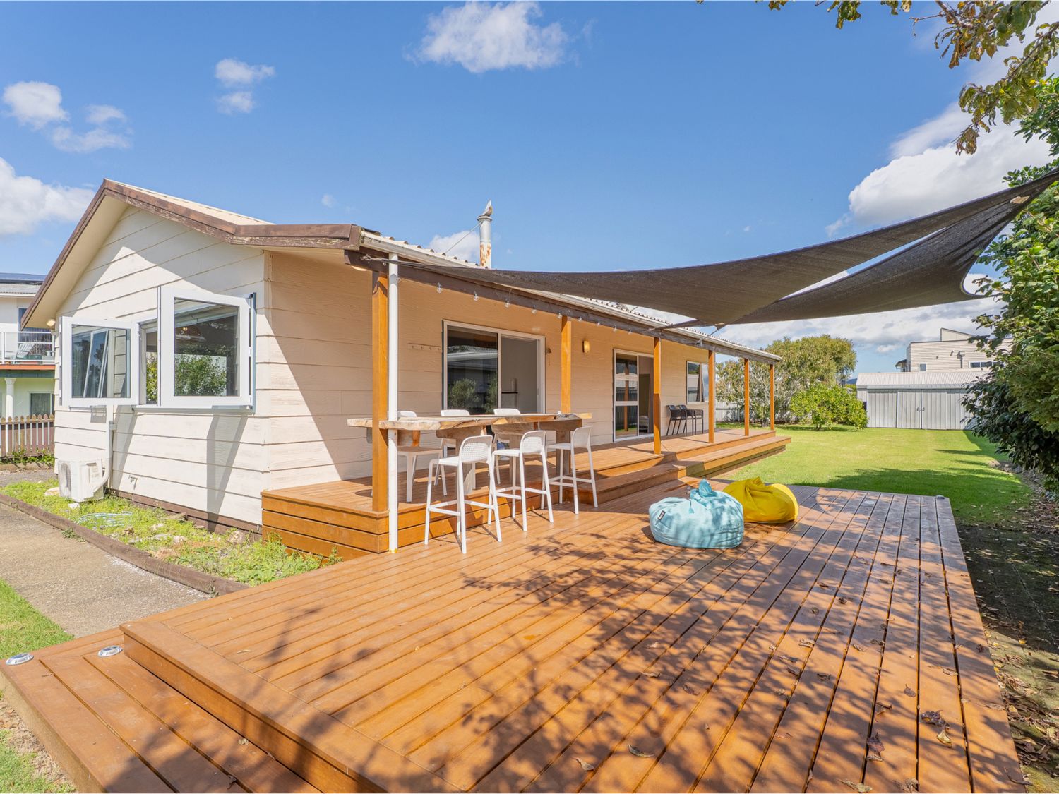 Seaside Retreat - Whitianga Holiday Home -  - 1173138 - photo 1