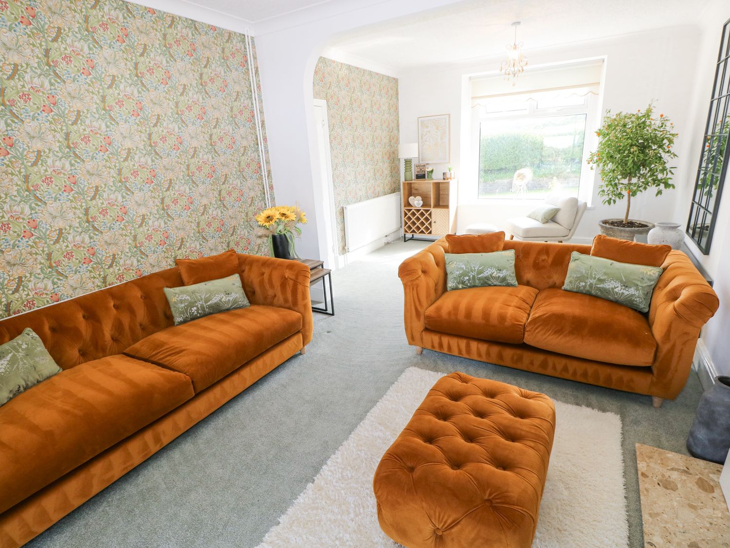 Burry House, Llanmorlais