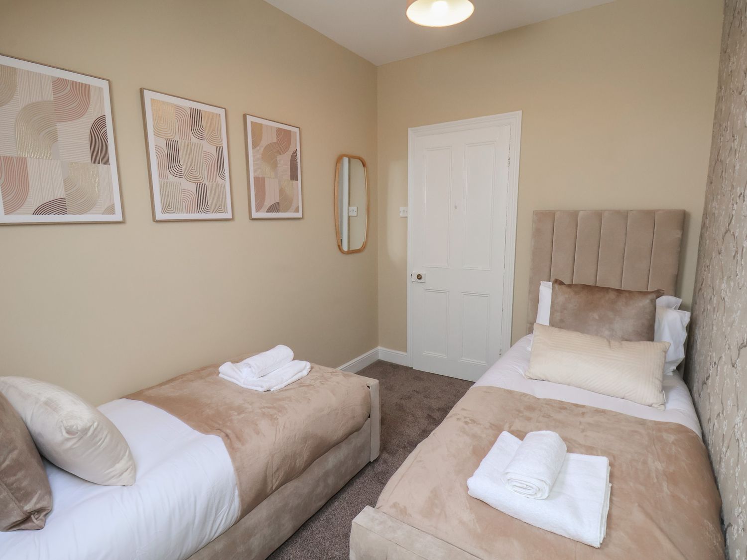 Crescent Bay House, Filey