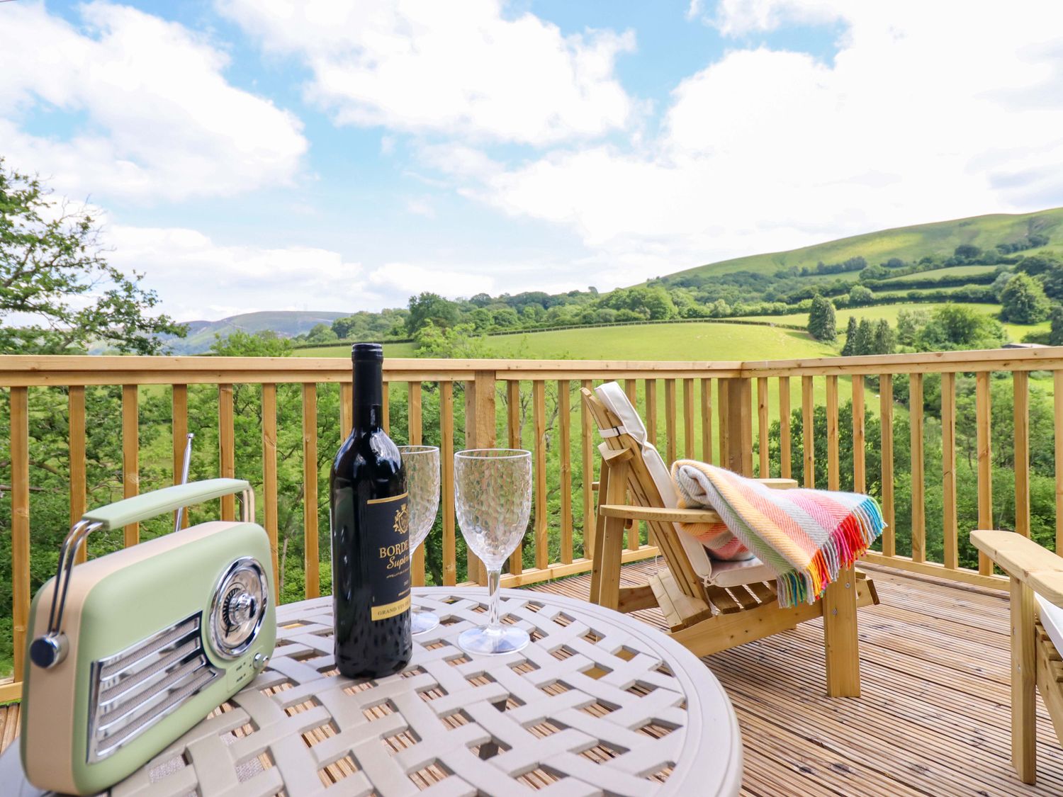 The Owlet, Llanidloes