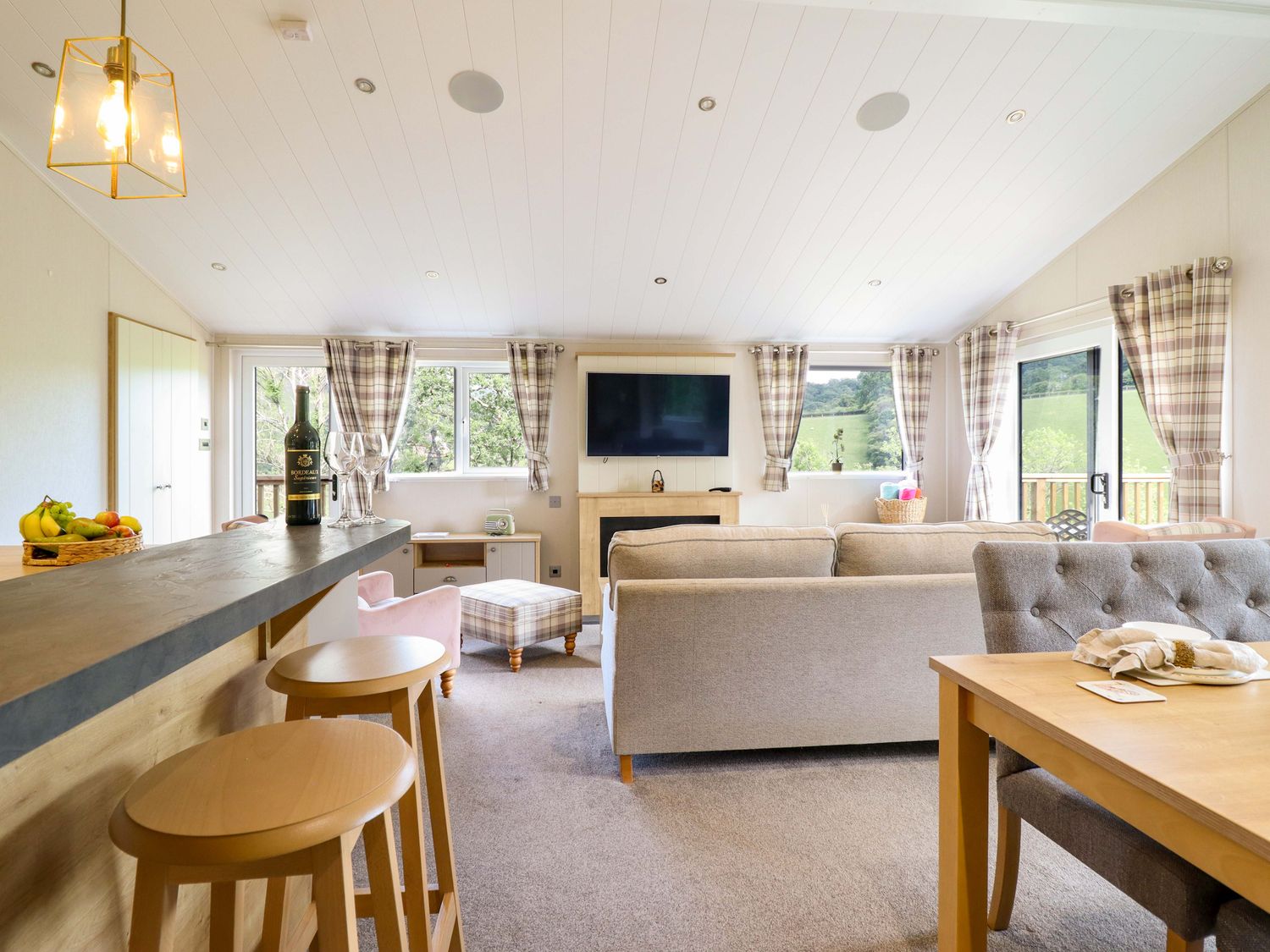 The Owlet, Llanidloes