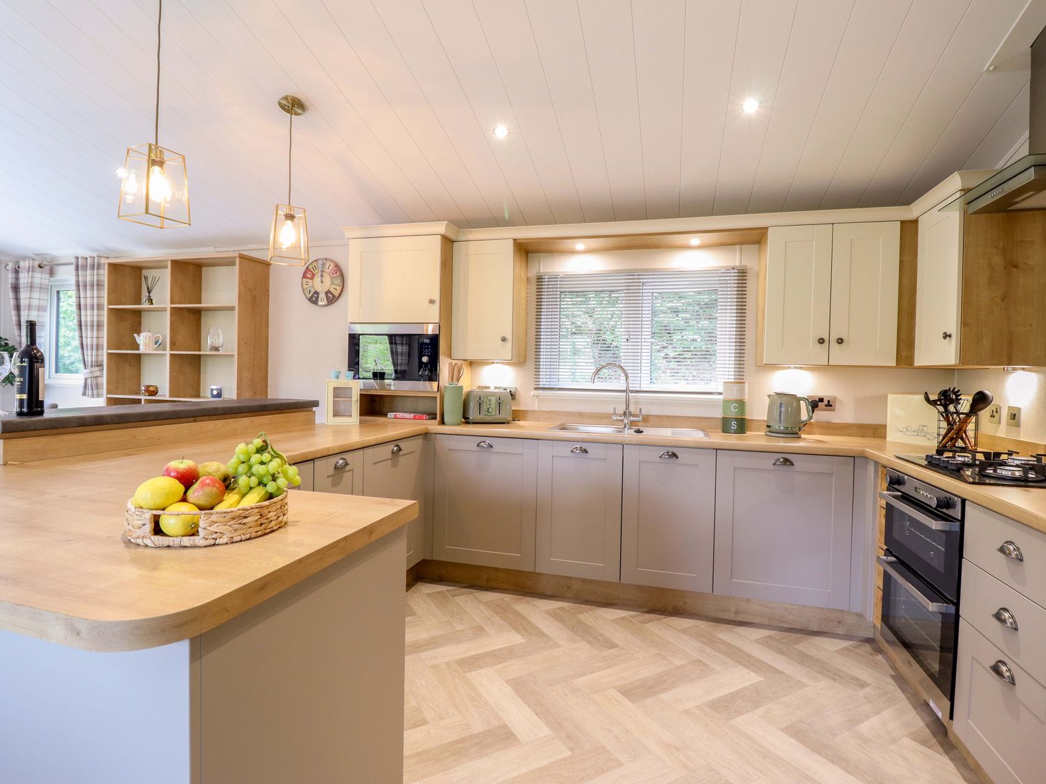 The Owlet, Llanidloes