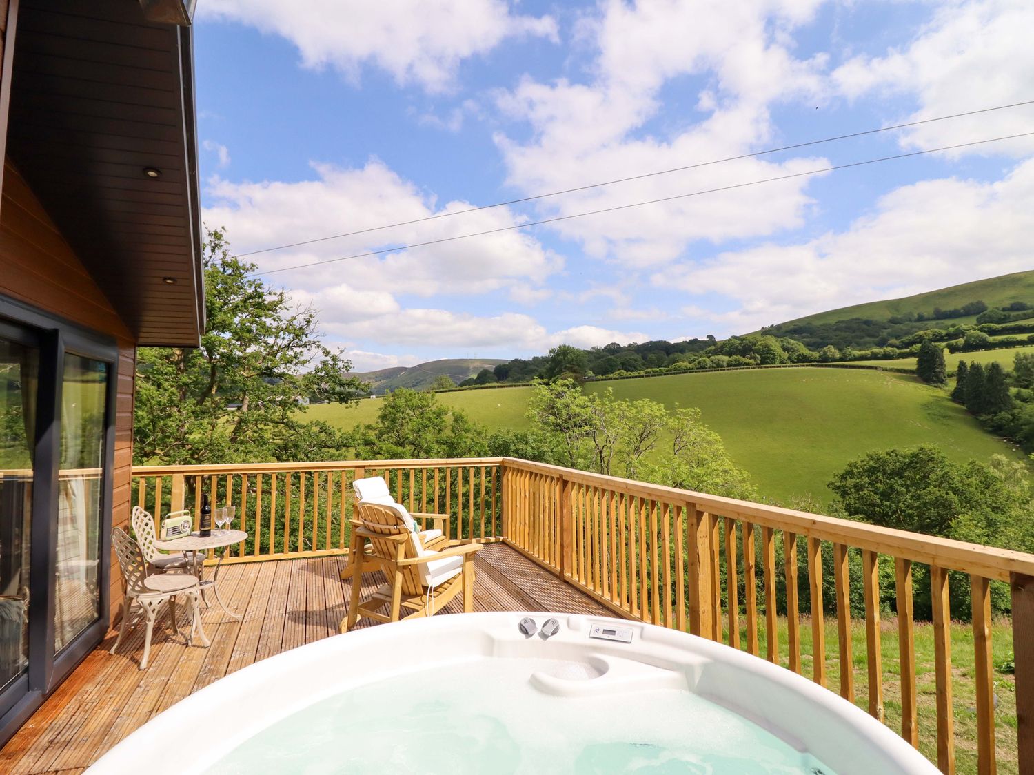 The Owlet, Llanidloes