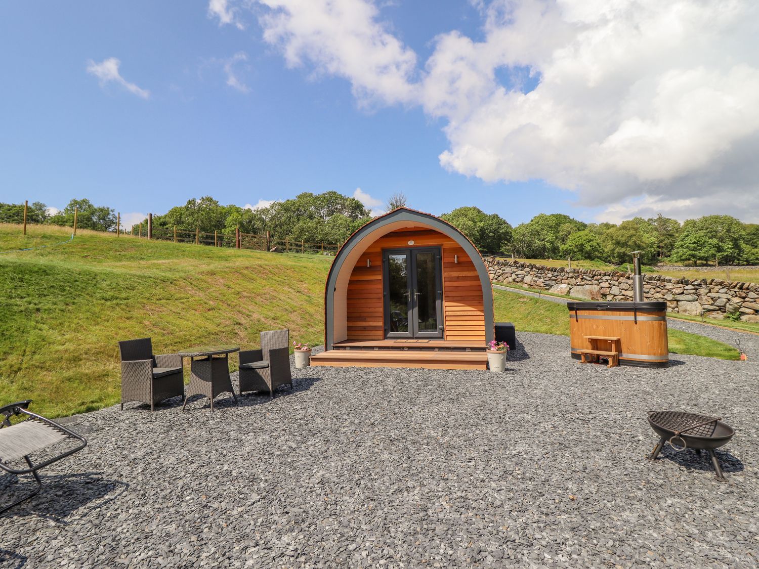 Eirlys, Dolgellau