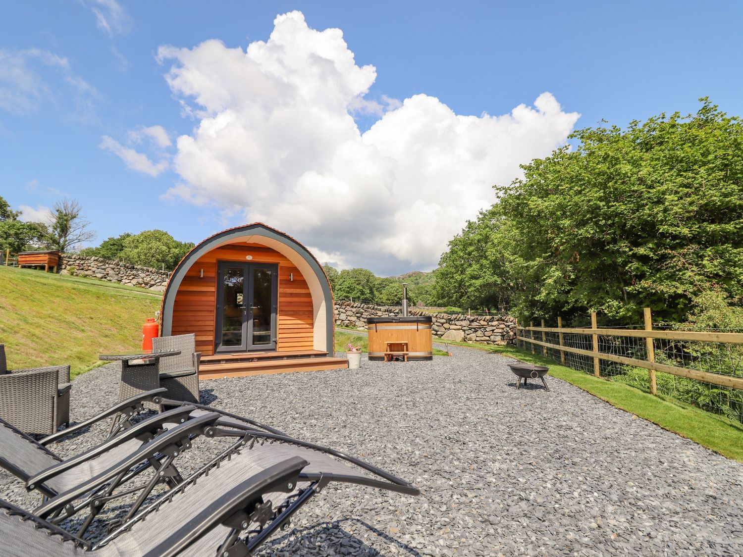 Eirlys, Dolgellau