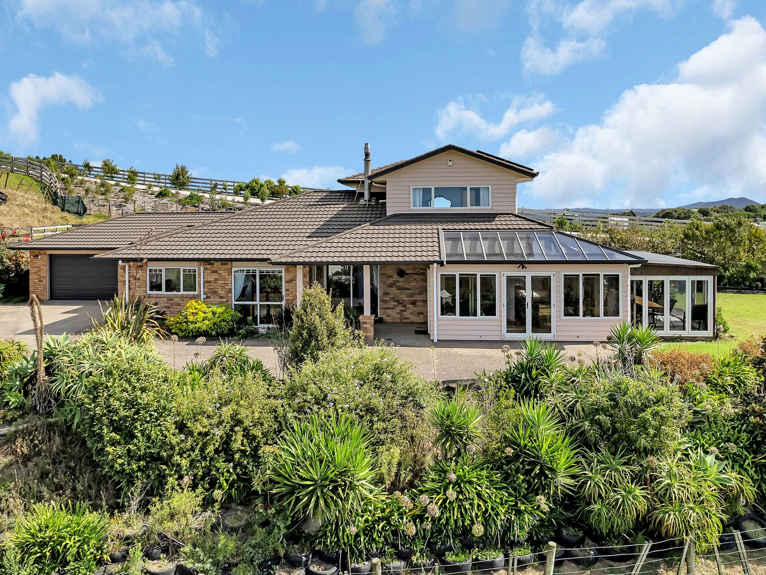 Rural Retreat - Mangawhai Holiday Home -  - 1174792 - photo 1