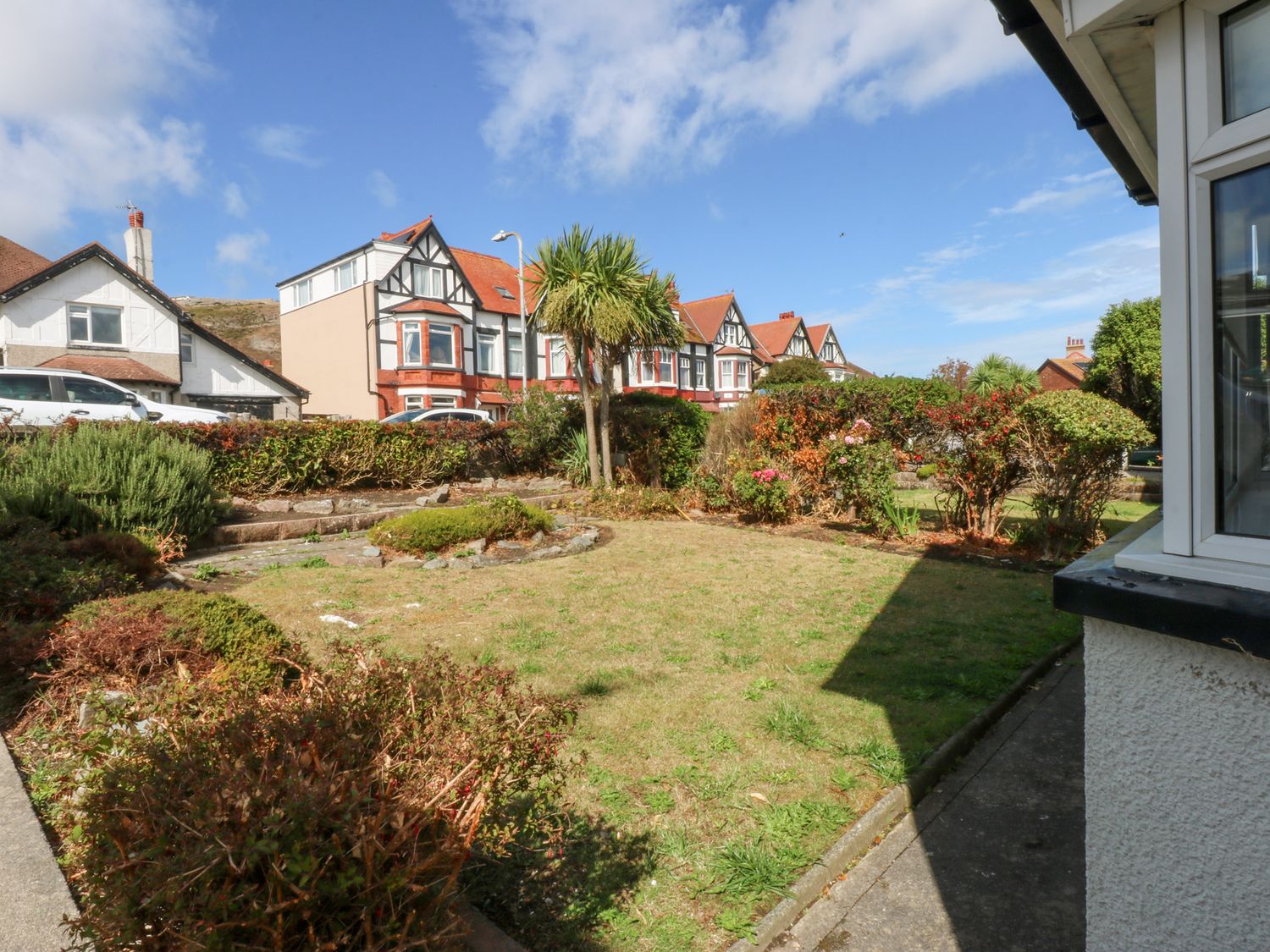 11 Seabreeze, Llandudno