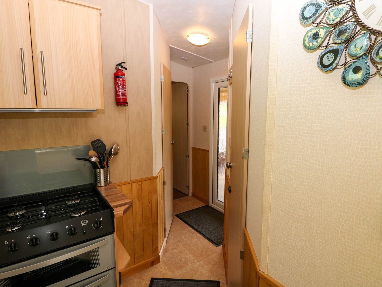 Caravan Bryngwyn, Boncath