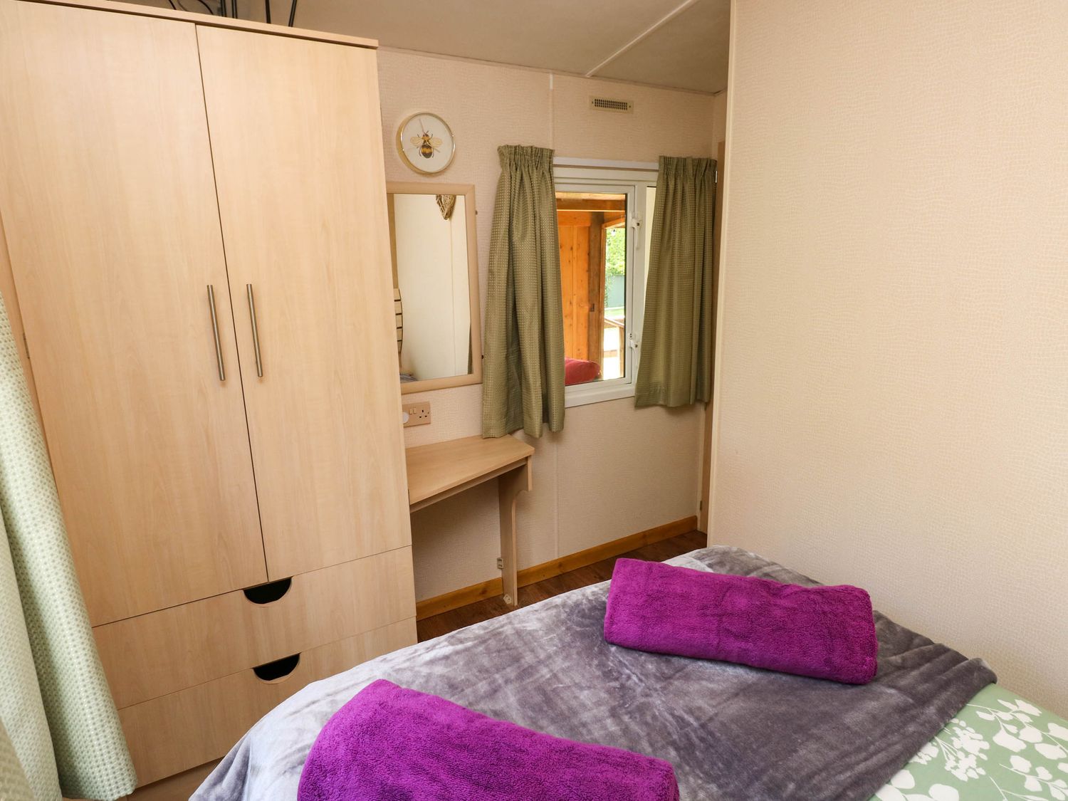 Caravan Bryngwyn, Boncath