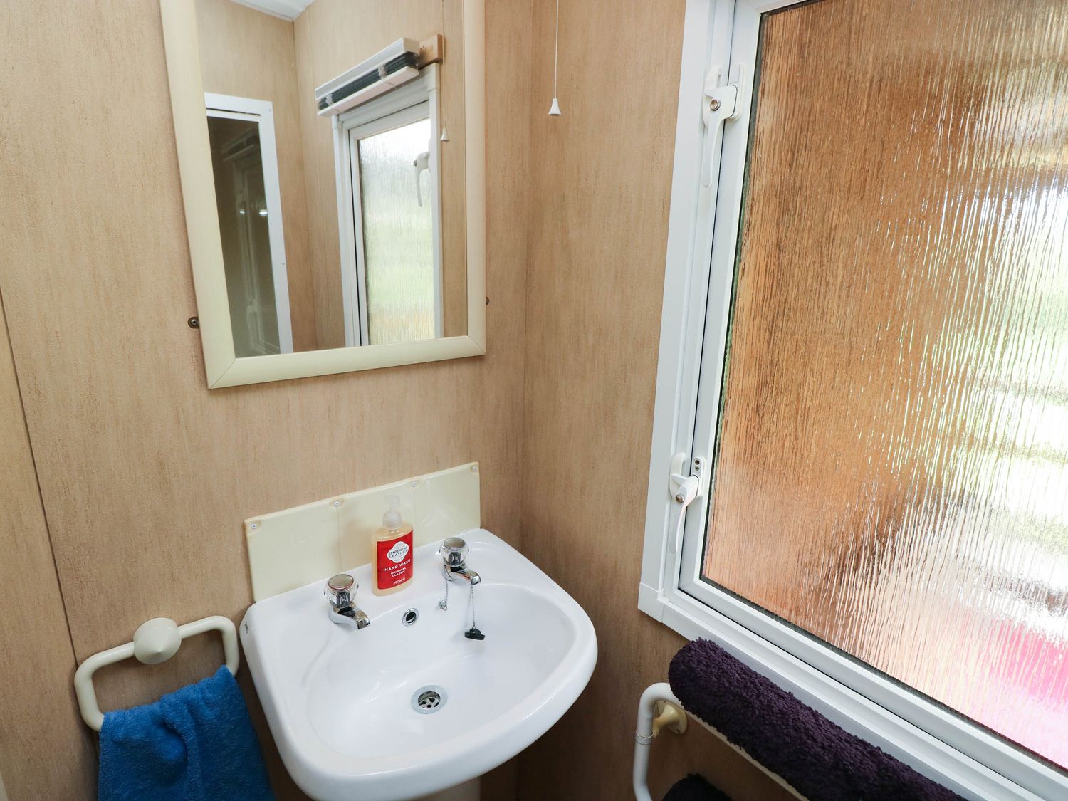 Caravan Bryngwyn, Boncath