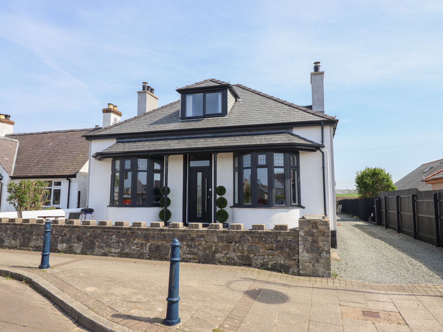 Bronallt, Cemaes Bay