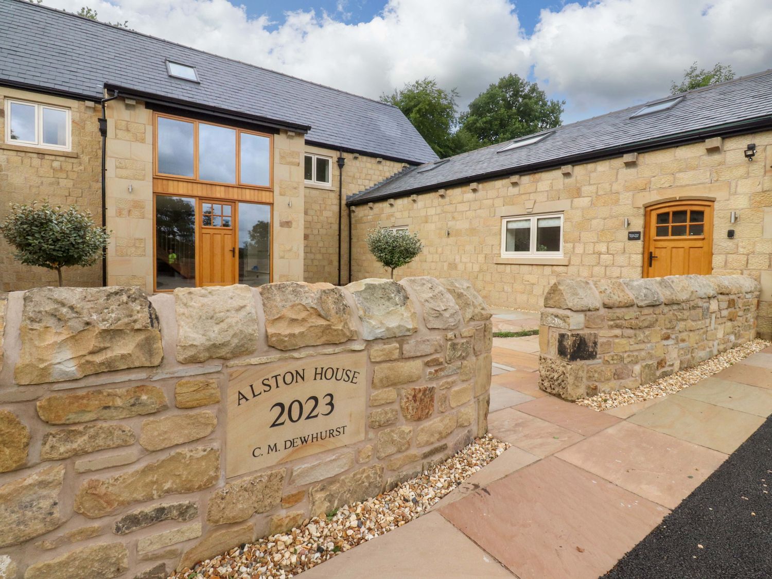 Heron View, Longridge