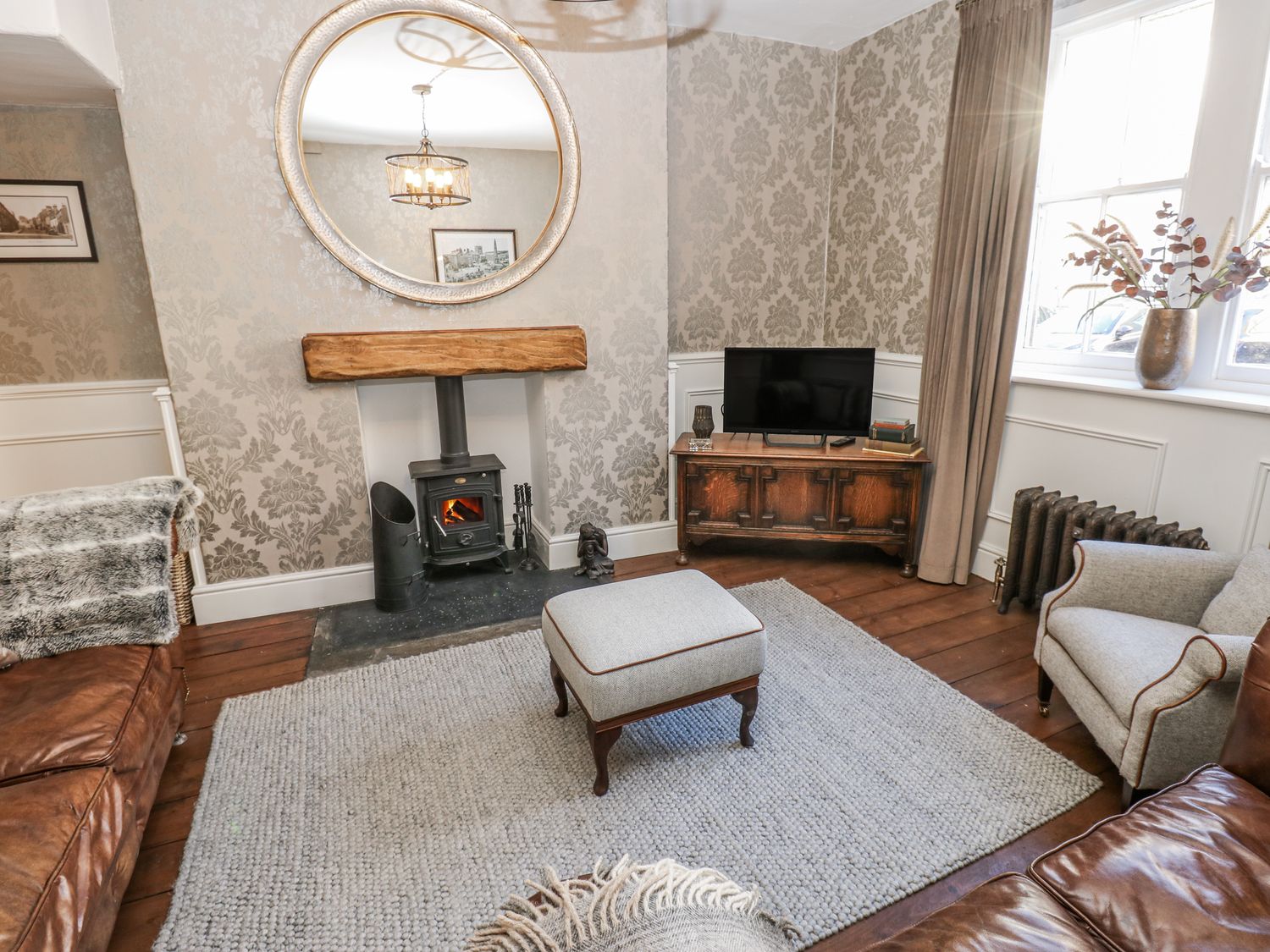 26 Frenchgate, Richmond