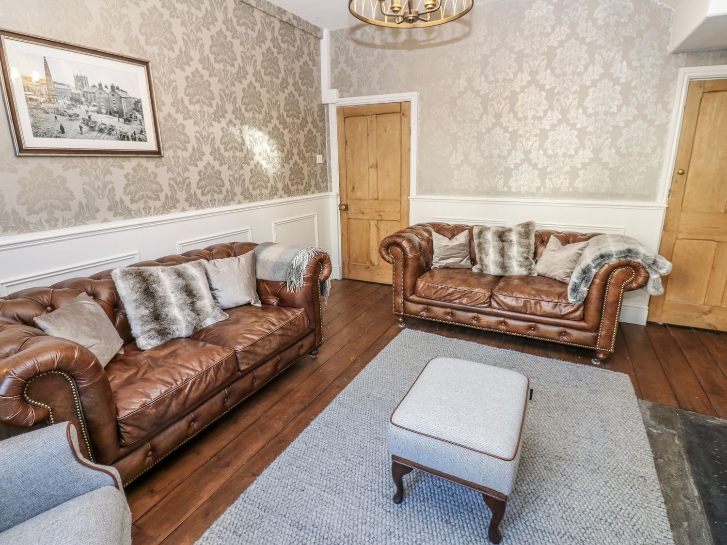 26 Frenchgate, Richmond