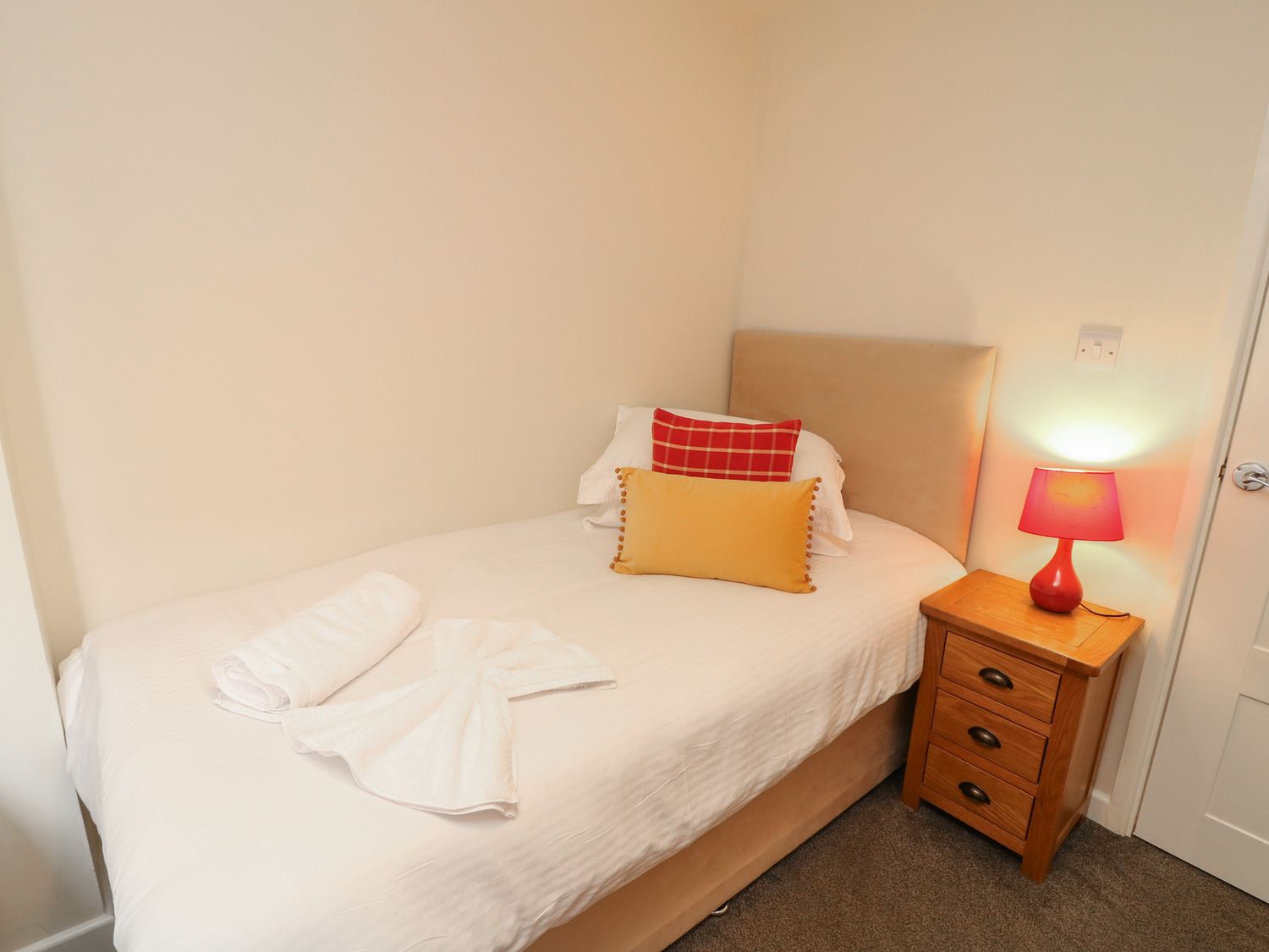 Lodge 9, Brigg