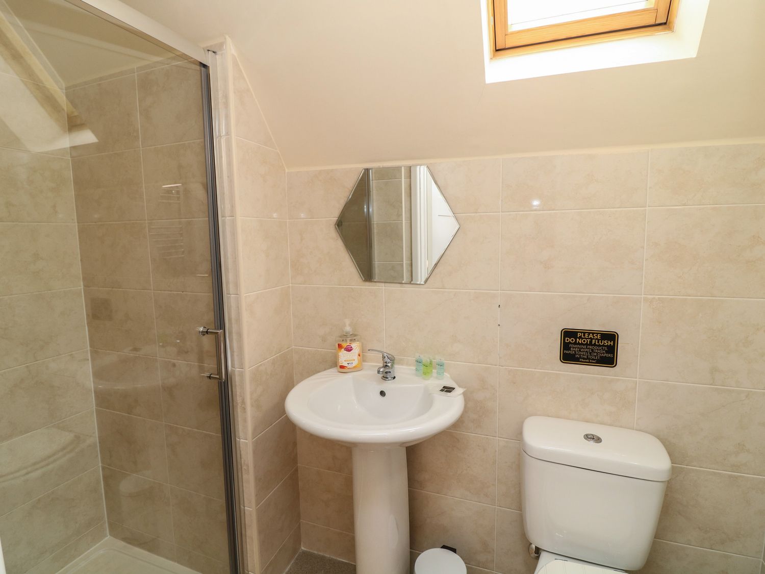 Lodge 9, Brigg