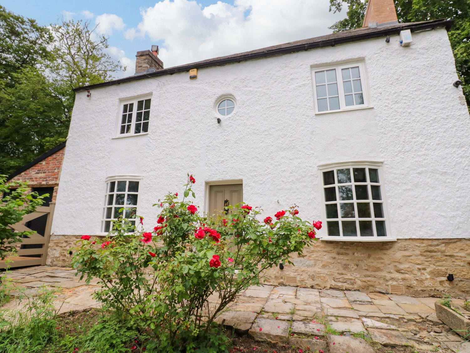 White House, Durham