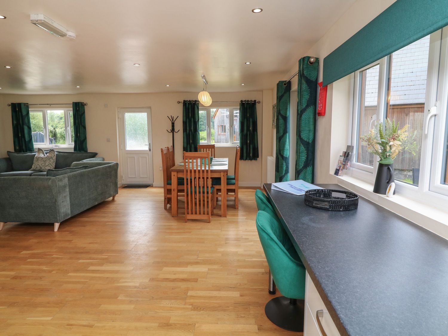 James Ville Marina Lodge 22, Brigg