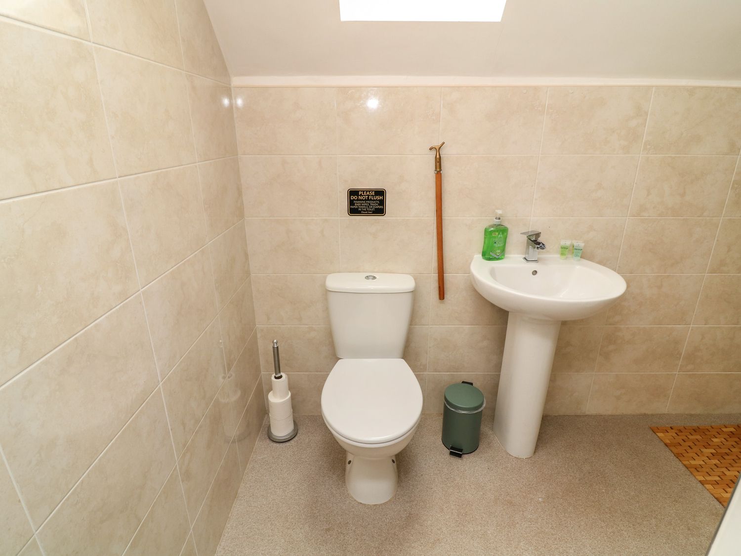 James Ville Marina Lodge 22, Brigg