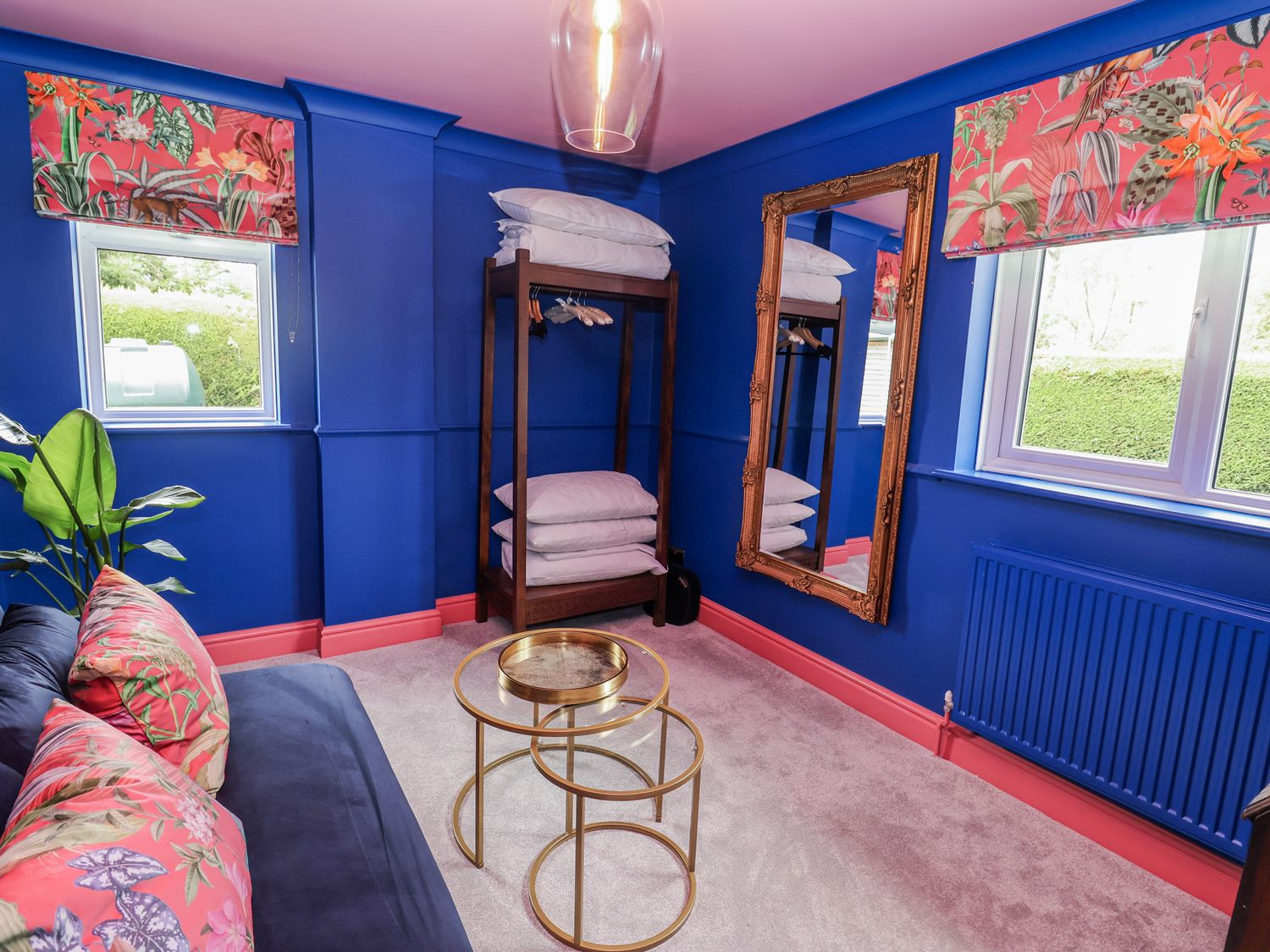 Holly Farm, Brantham