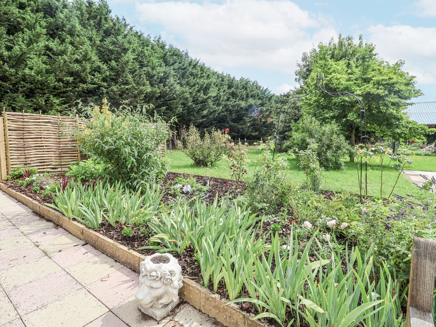 Holly Farm, Brantham