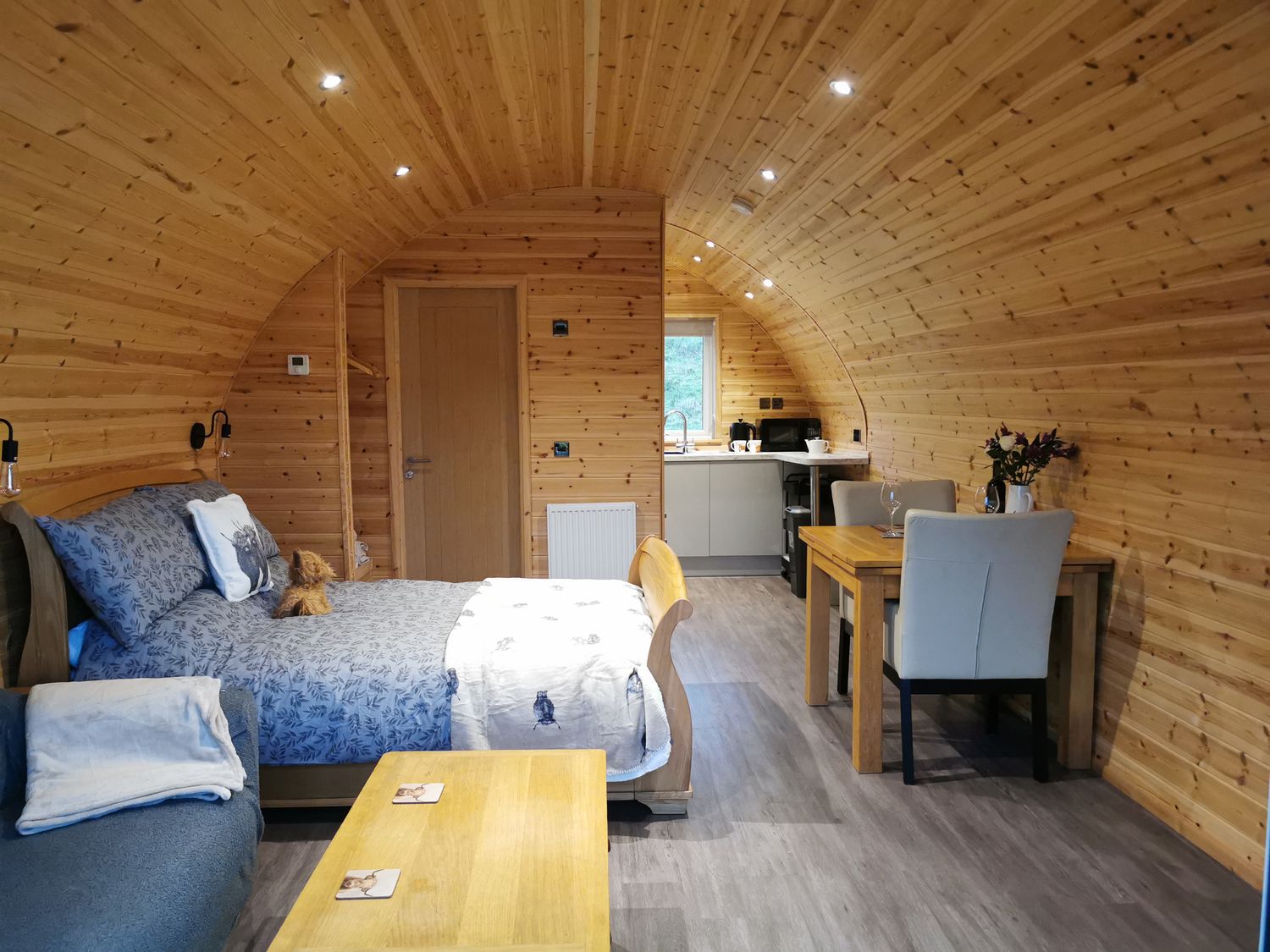 New Lodge 3, Pontyates