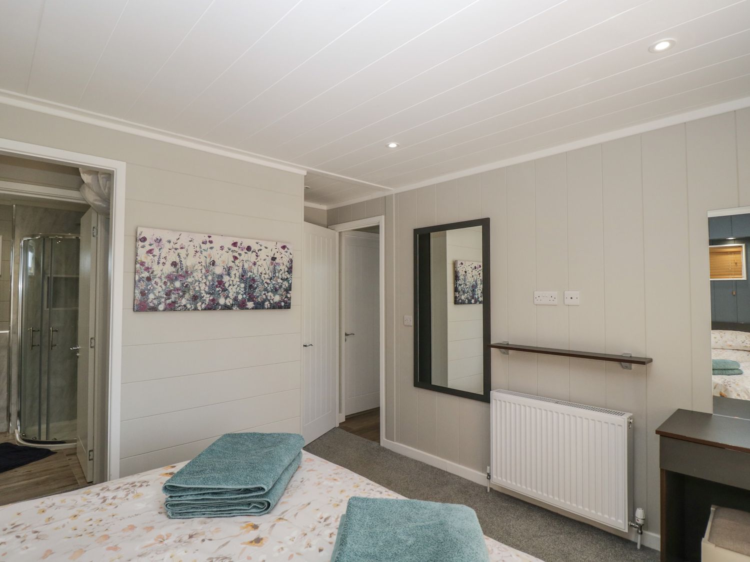 Whitey Top Country Lodge, Sixpenny Handley