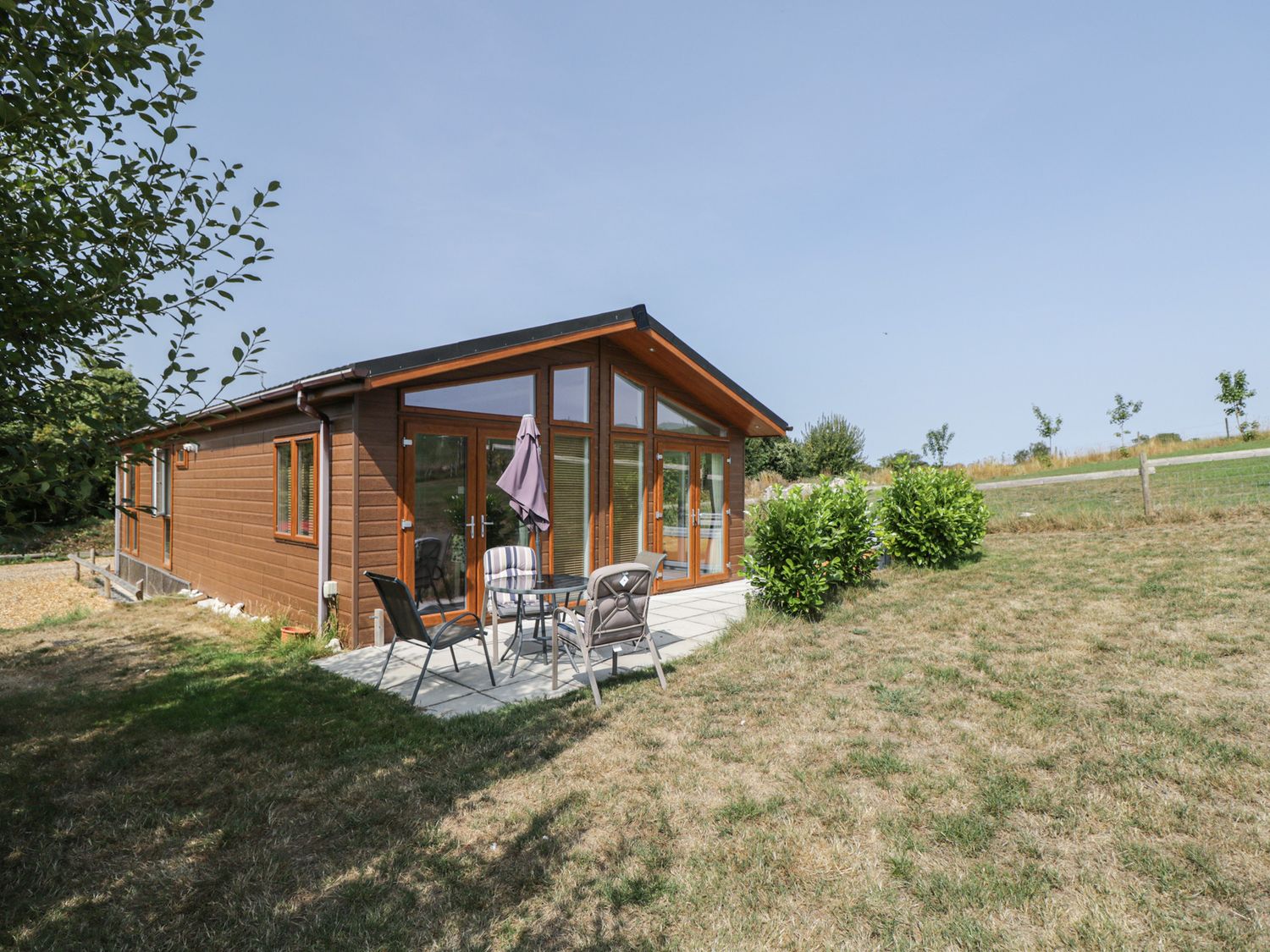 Whitey Top Country Lodge, Sixpenny Handley