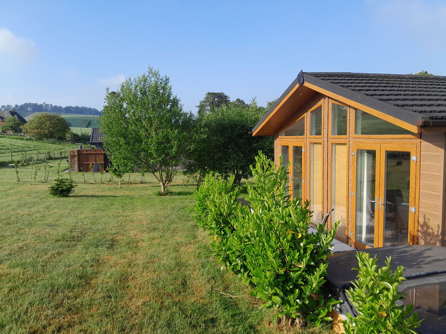 Whitey Top Country Lodge, Sixpenny Handley