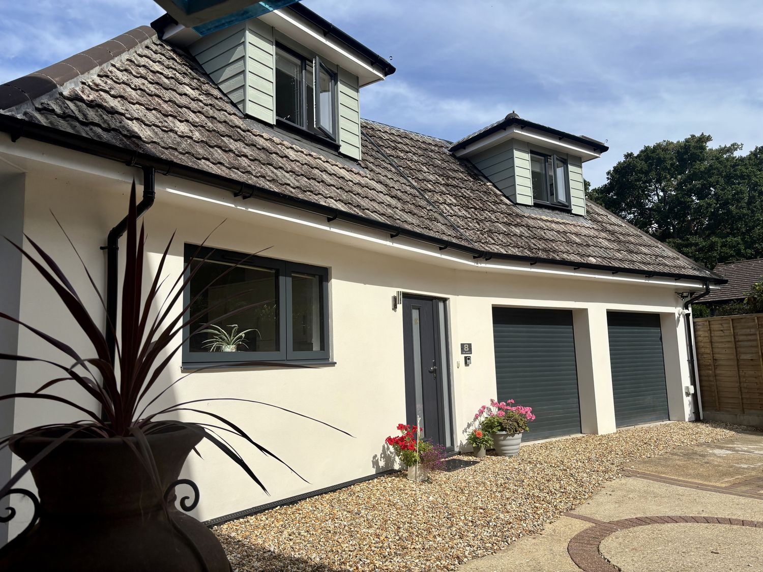 8 Church Road, Ferndown