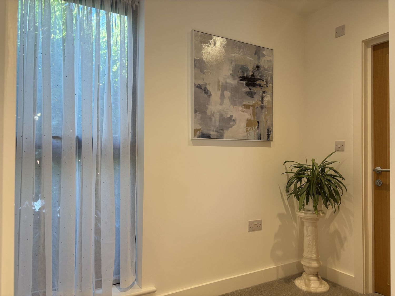 8 Church Road, Ferndown