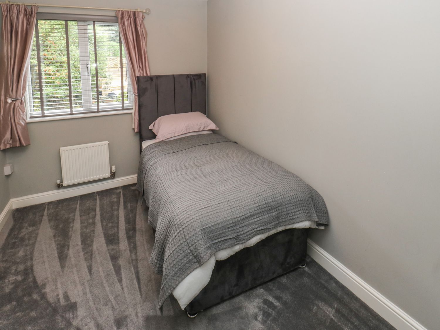 Corriegale, Apperley Bridge