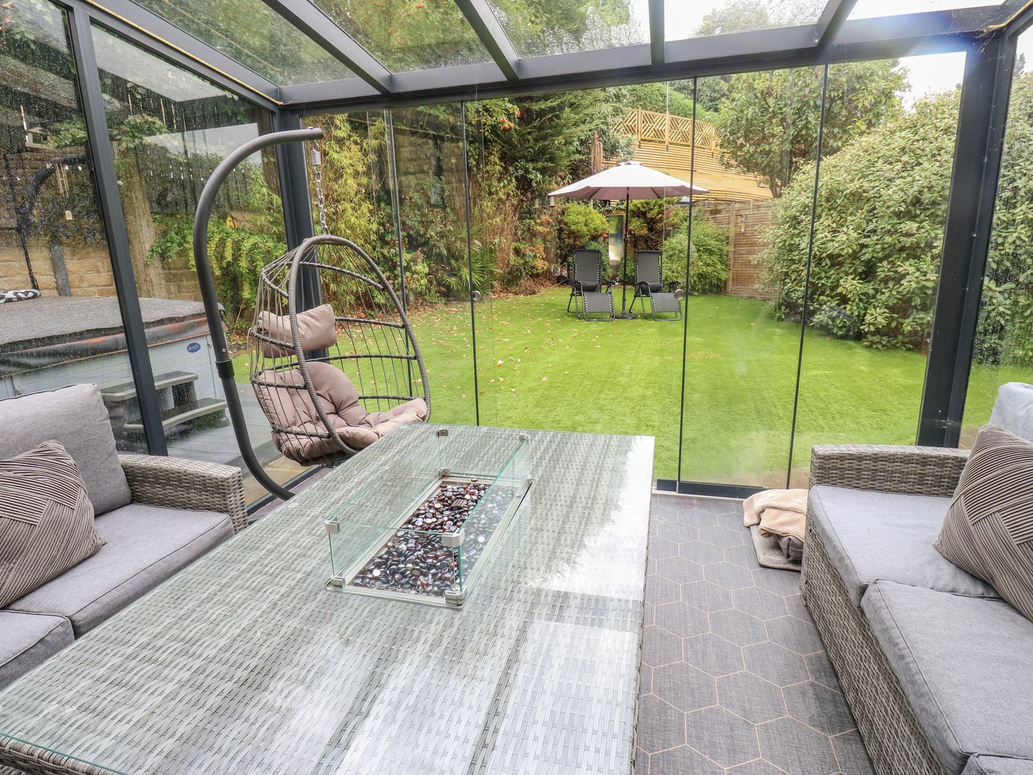 Corriegale, Apperley Bridge