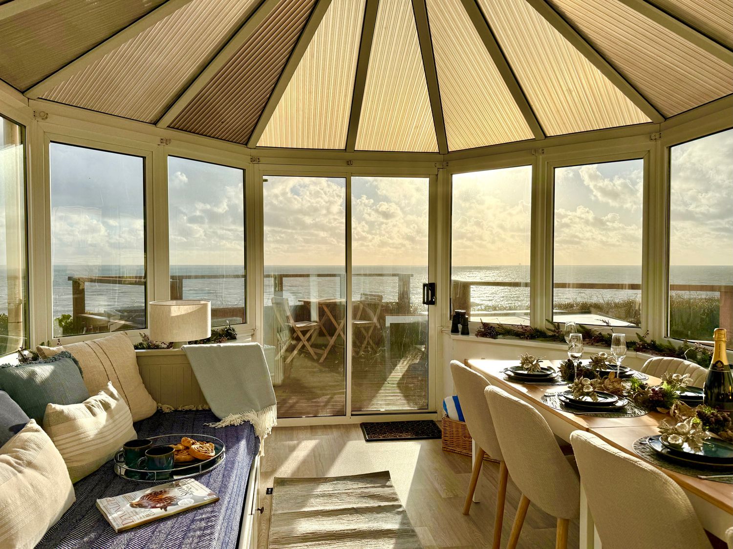 Crows Nest Dawlish, Dawlish