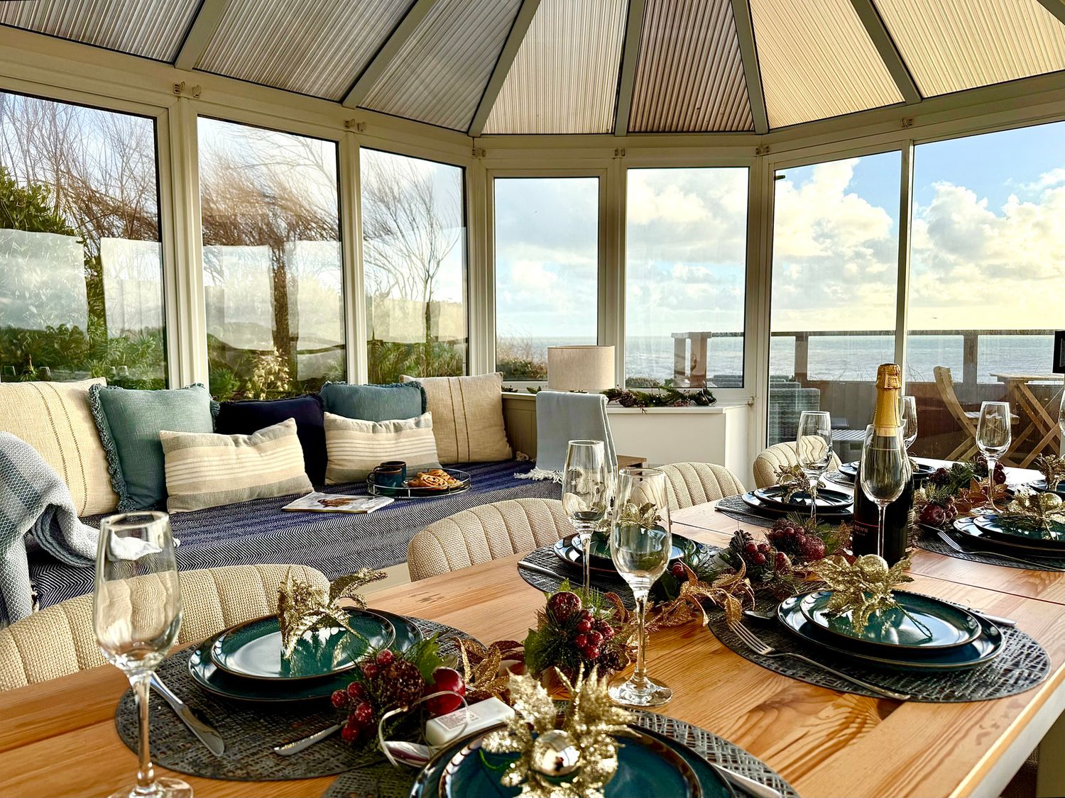 Crows Nest Dawlish, Dawlish