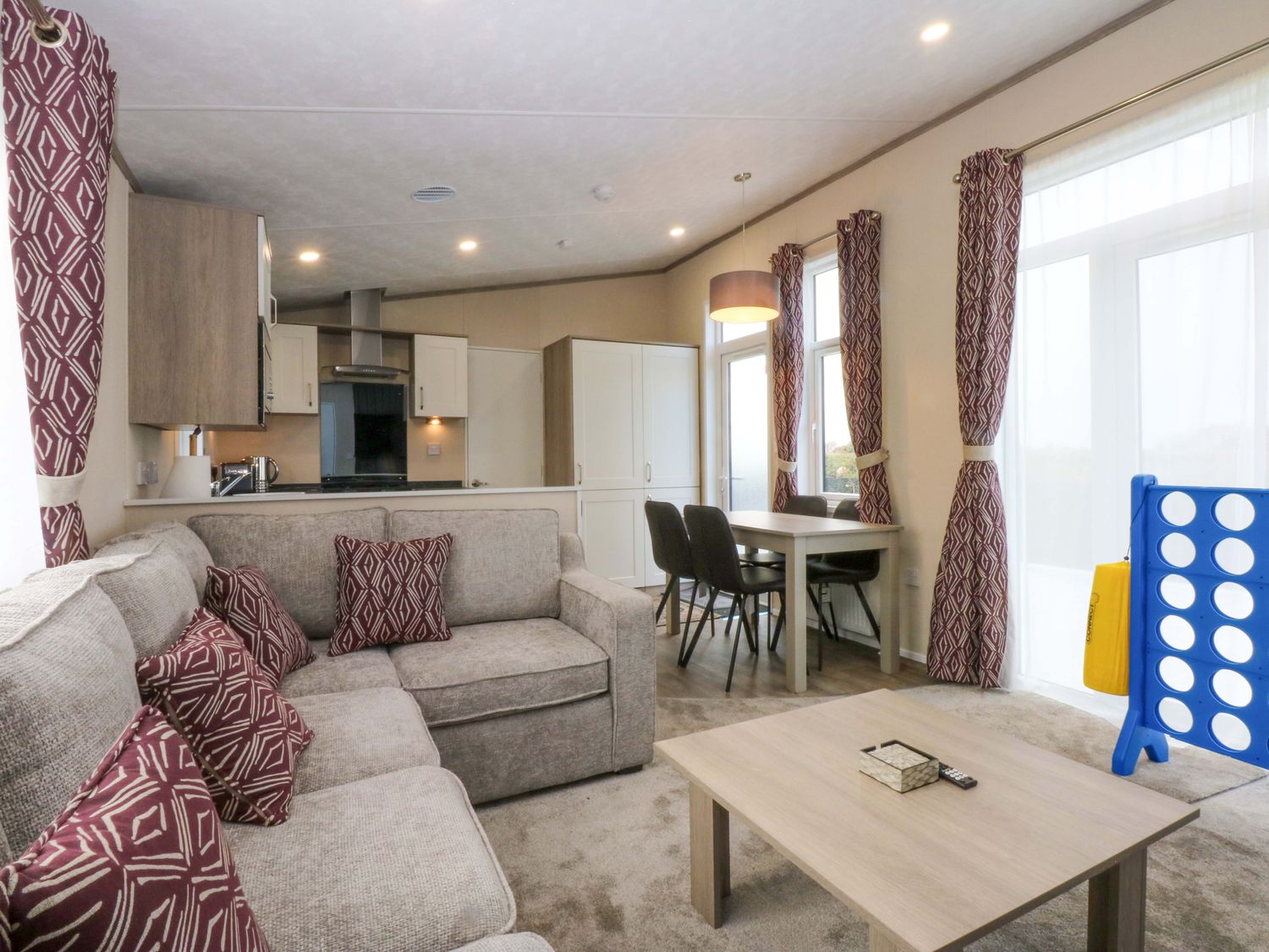 Blue Skies, Caernarfon